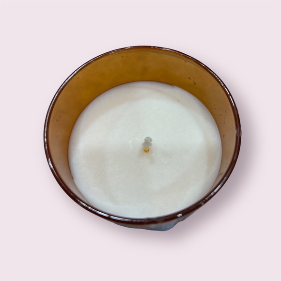 DW Pumpkin Biscotti Scented Candle 15.8 oz - Picture 3 of 5